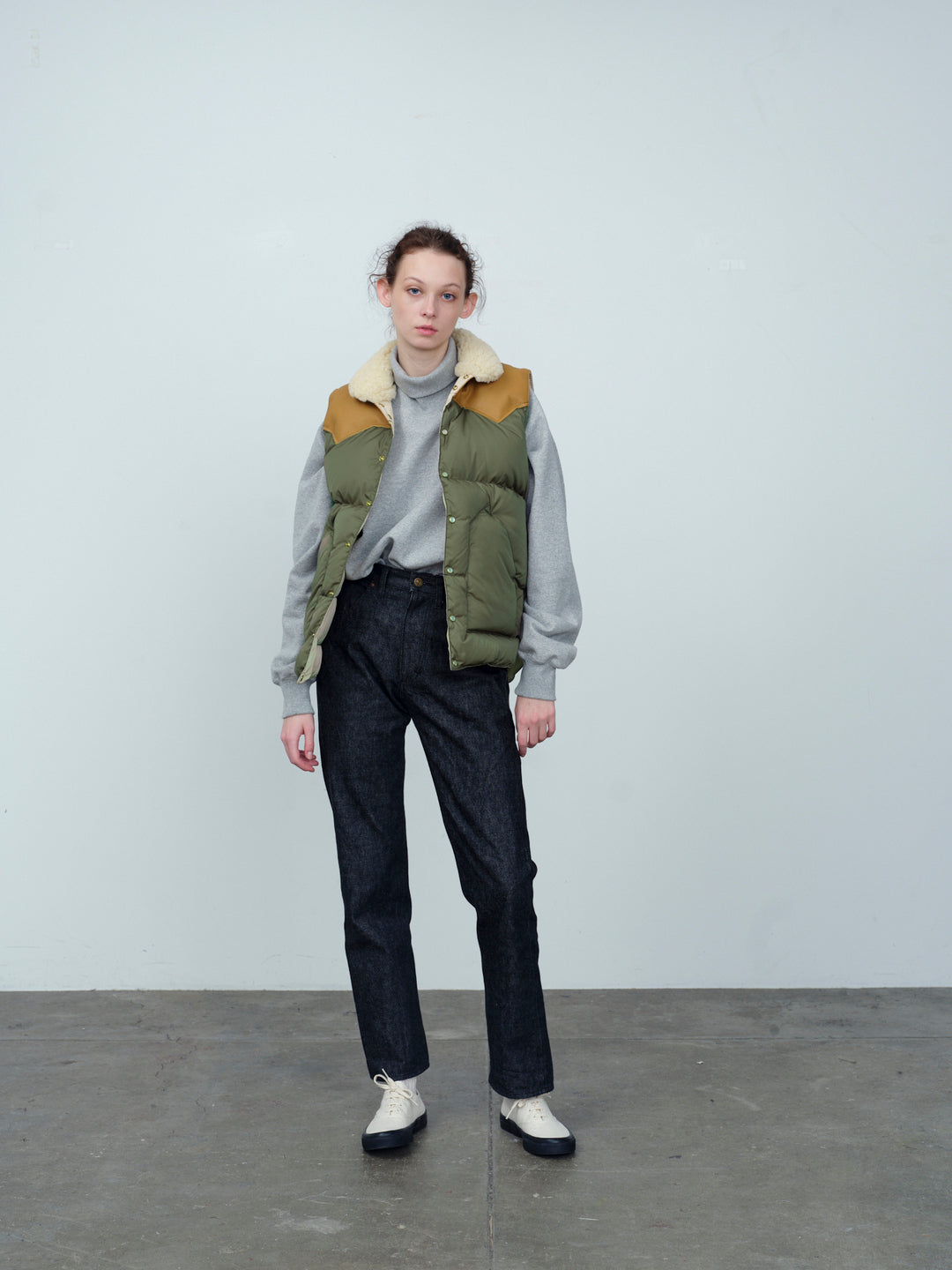 【 25FW 】RMFC HERITAGE CHRISTY VEST / OLIVE