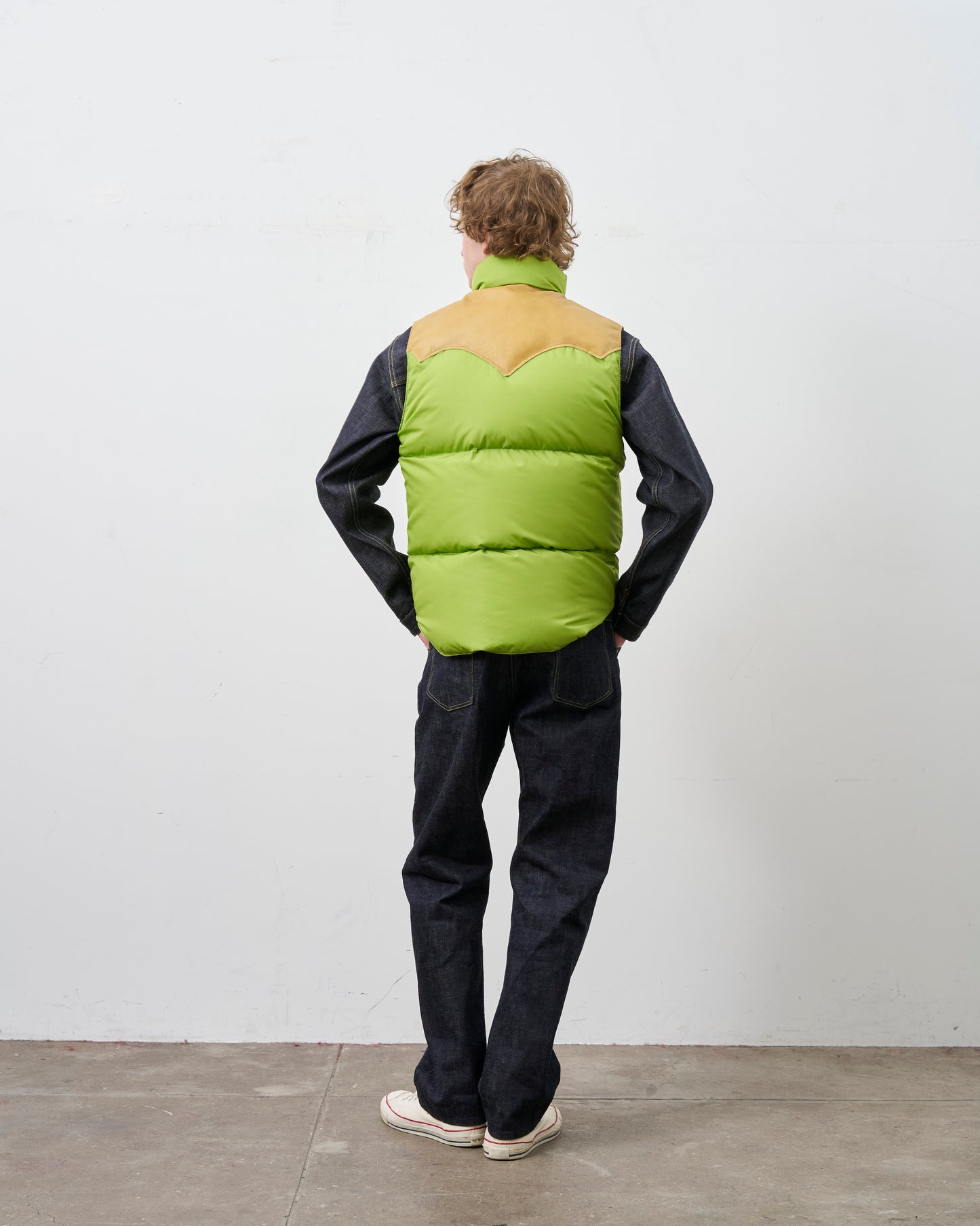 【 26FW PRE-ORDER 】RMFC CLASSICS DOWN VEST / KIWI
