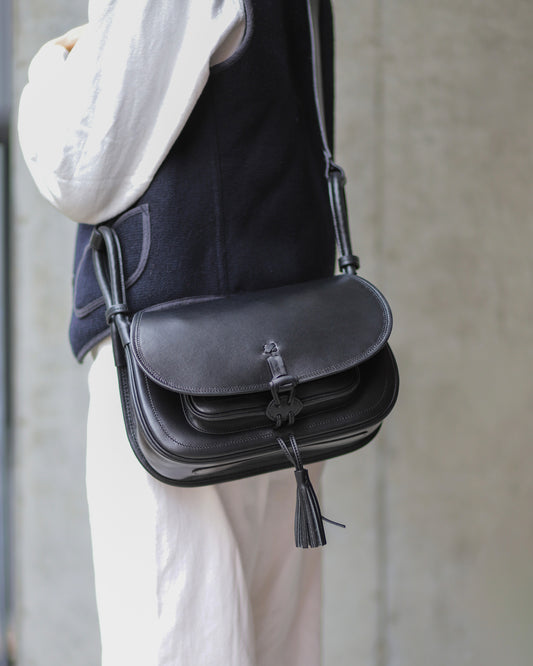 【 25FW 】ANDALUSIA LISO BAG / BLACK