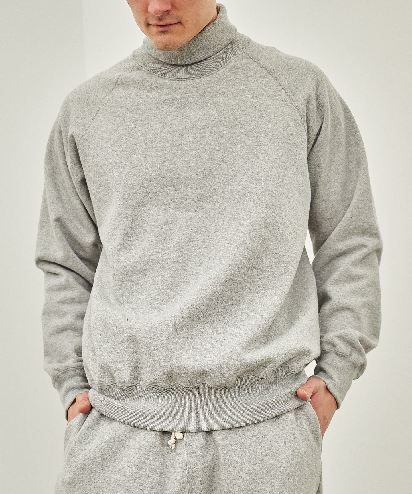 【 24FW 】ANATOMICA SWEAT RAGLAN TURTLE NECK / GREY