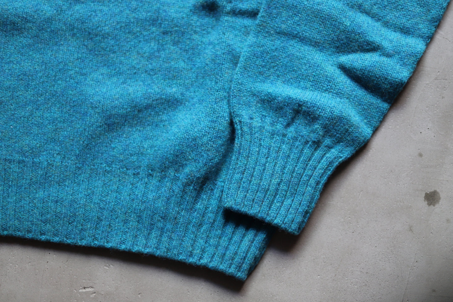 【 24FW 】Der SAMMLER × ESK IAIN ROLL NECK SHETLAND /TURQUOISE