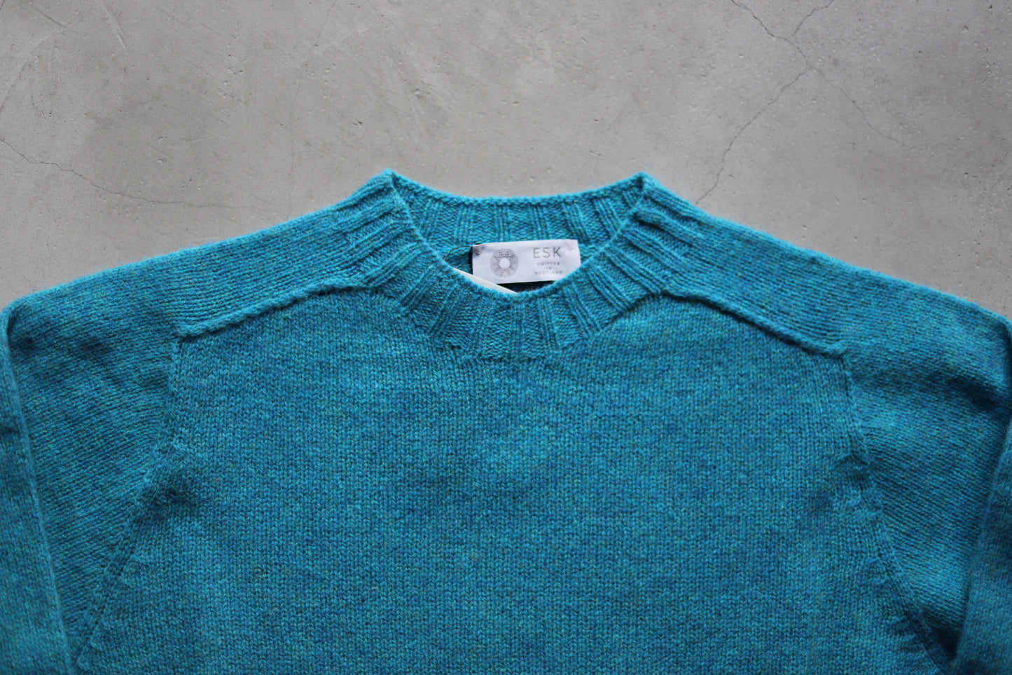 【 24FW 】Der SAMMLER × ESK ANDY CREW NECK SHETLAND / TURQUOISE