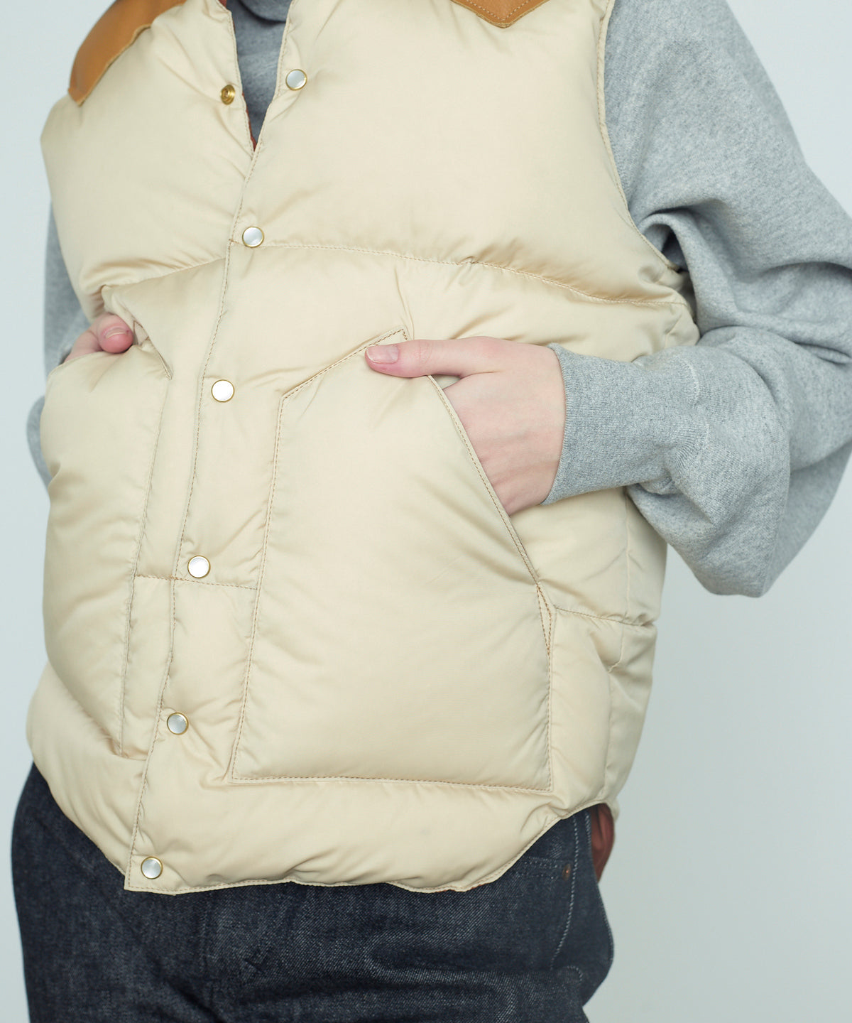 【 25FW 】RMFC HERITAGE CHRISTY VEST / L.BEIGE