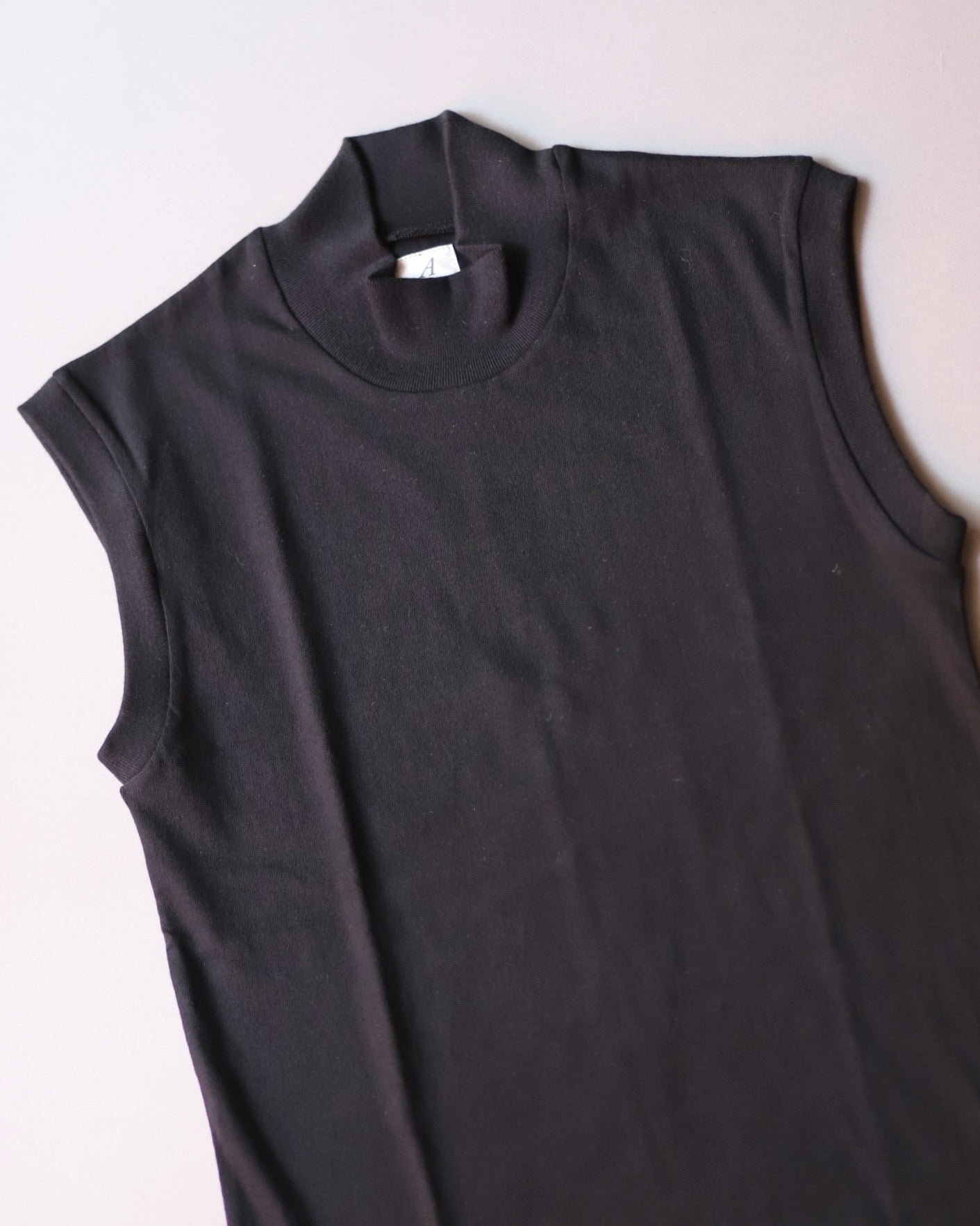 ANATOMICA MOCK NECK TEE SLEEVELESS  / BLACK