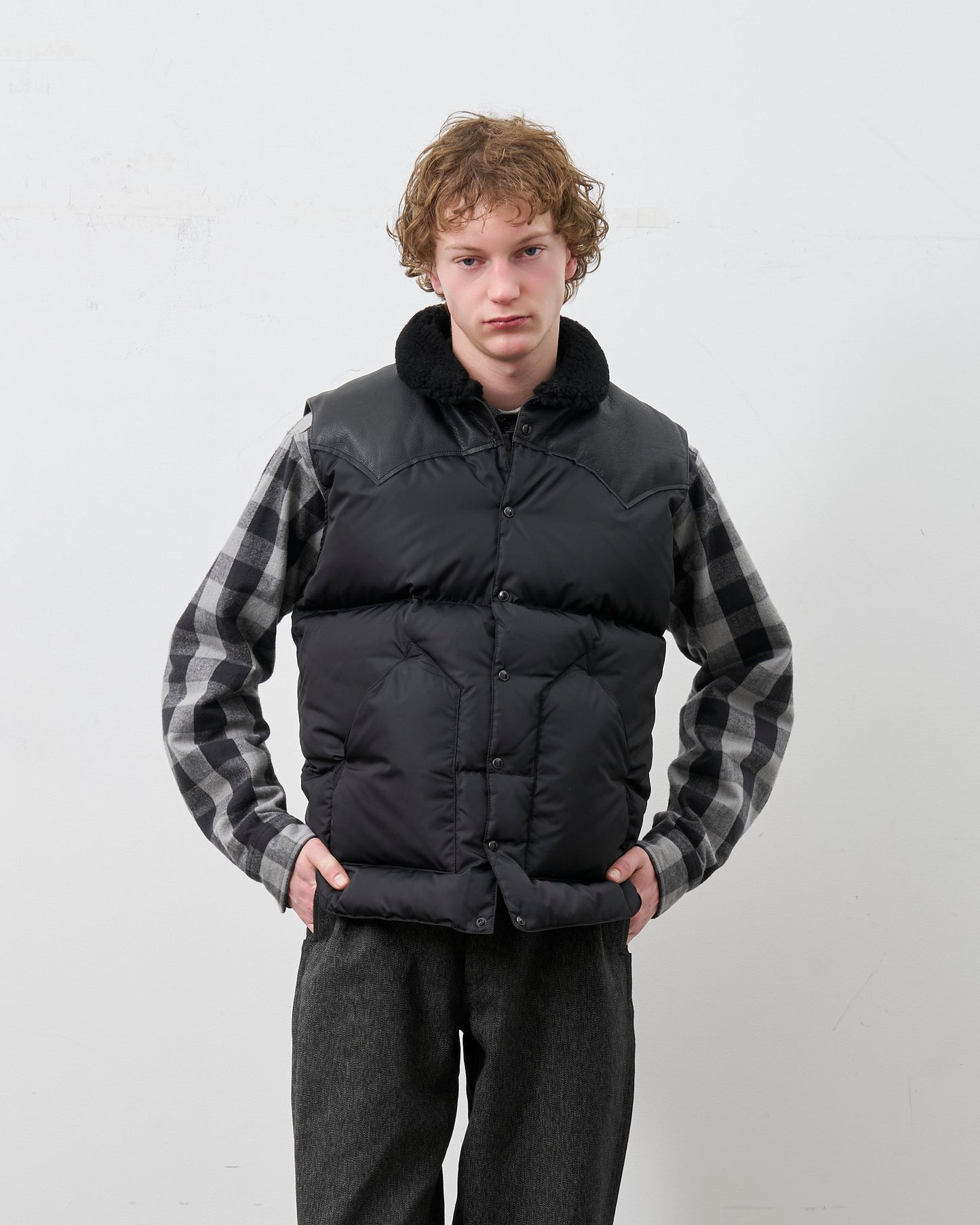 【 26FW PRE-ORDER 】RMFC CLASSICS CHRISTY VEST / BLACK