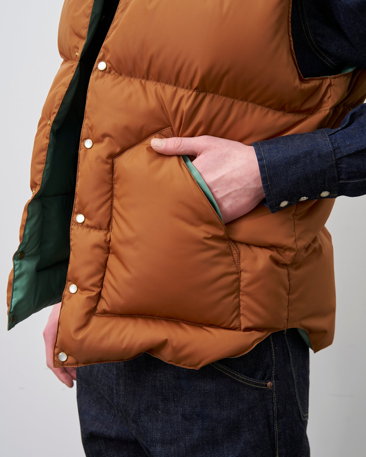 【 26FW 】RMFC CLASSICS CHRISTY VEST / BROWN