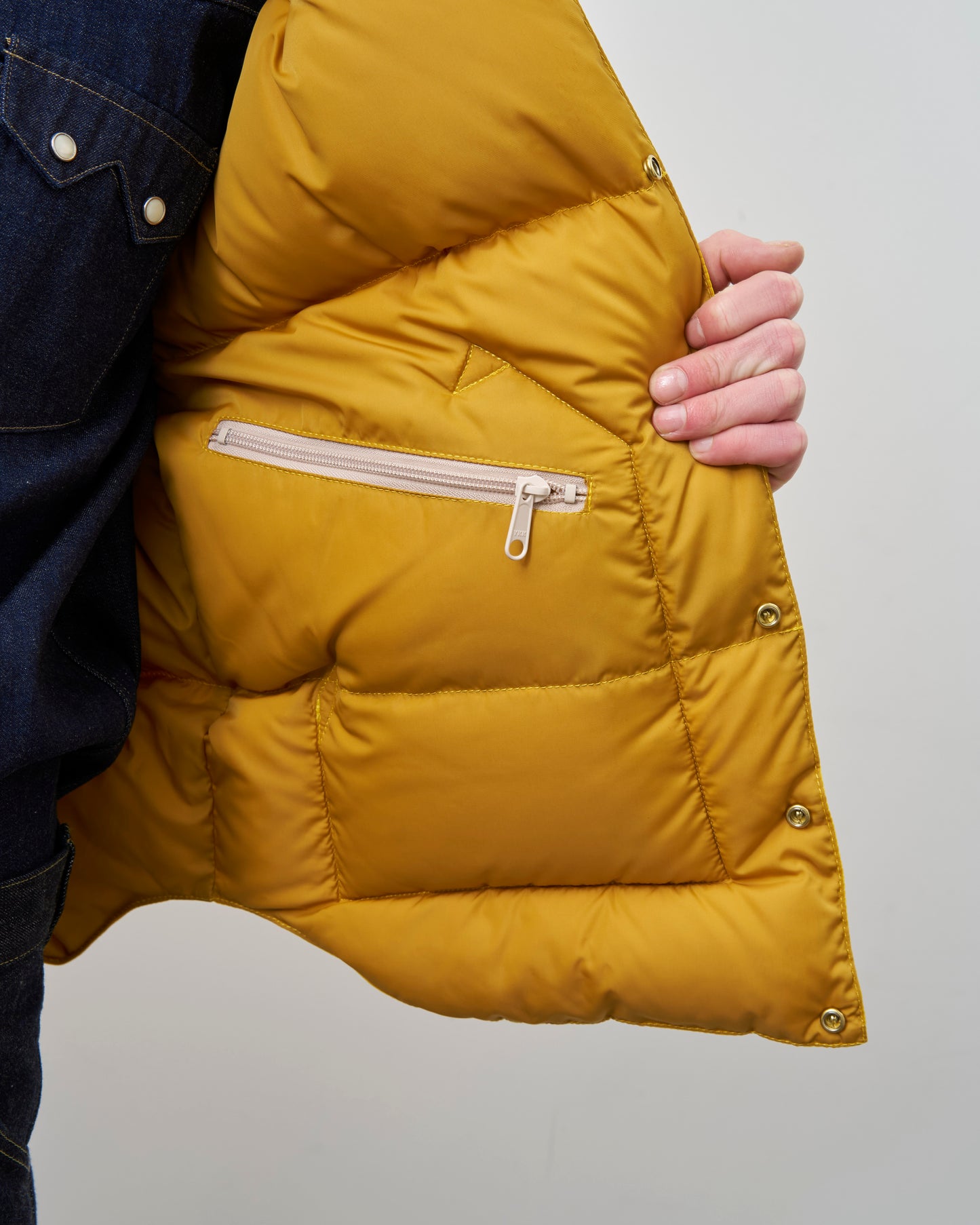 【 26FW 】RMFC CLASSICS CHRISTY VEST / YELLOW