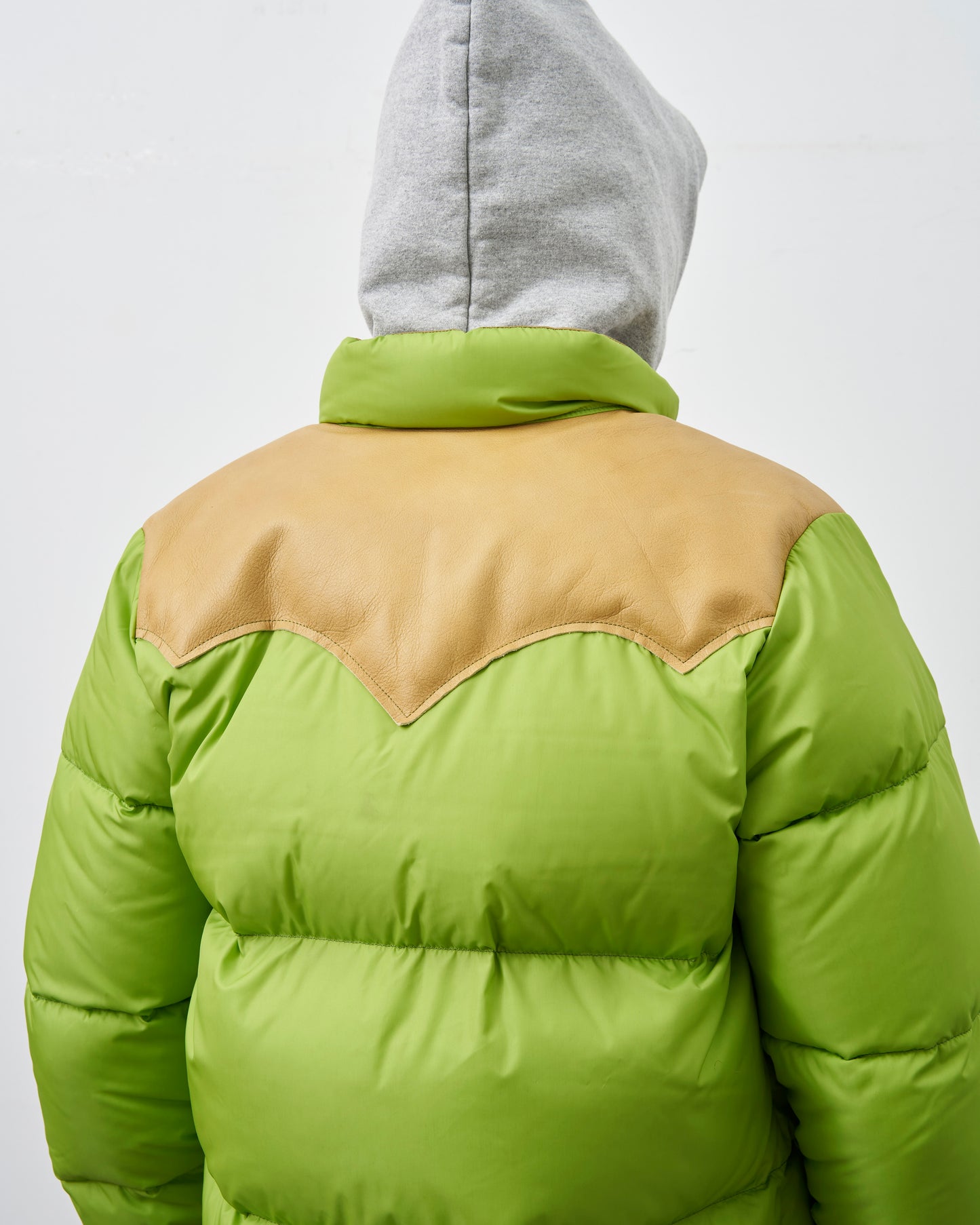 【 26FW PRE-ORDER 】RMFC CLASSICS DOWN VEST / KIWI