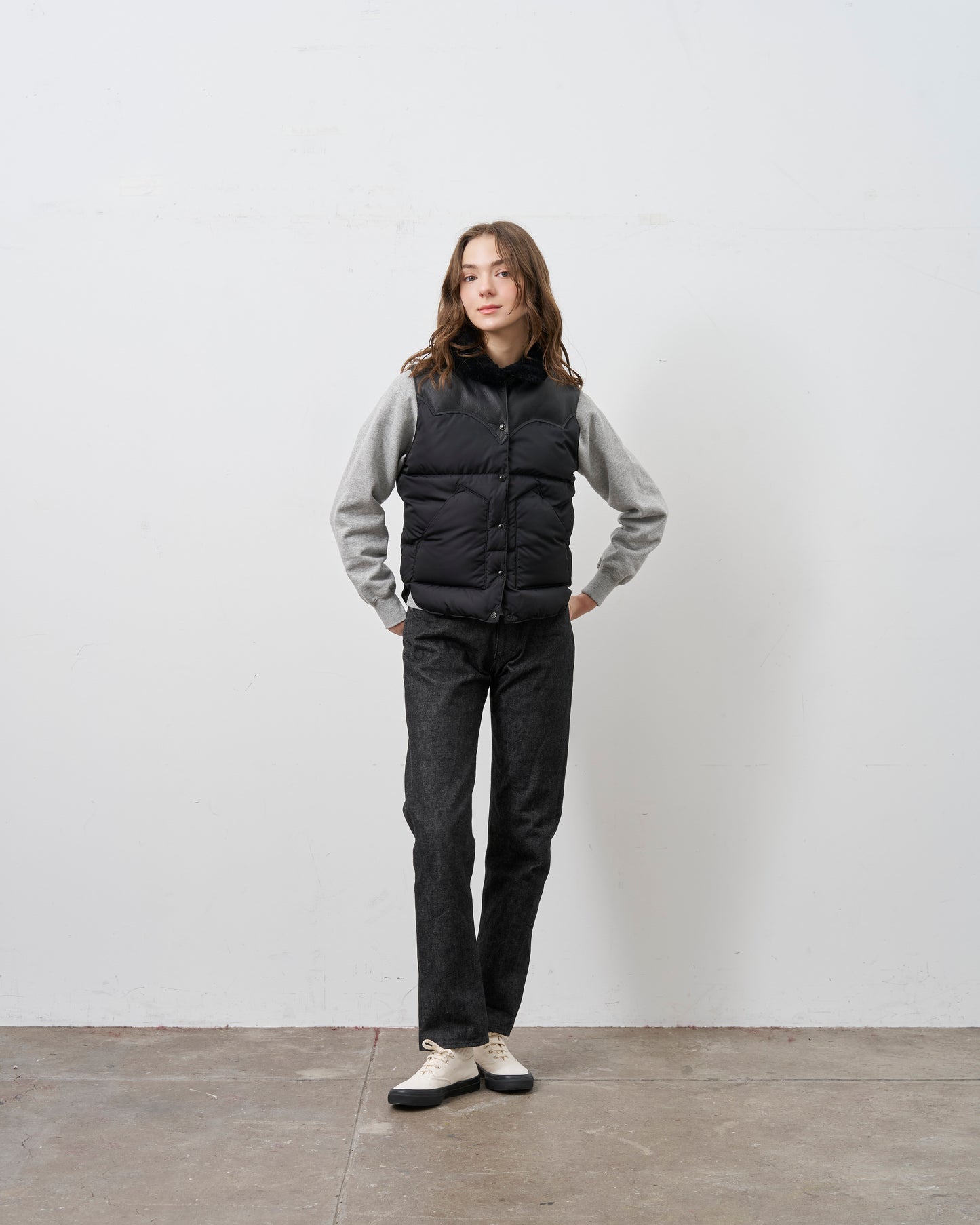 【 26FW 】RMFC CLASSICS KOURTNEY VEST / BLACK