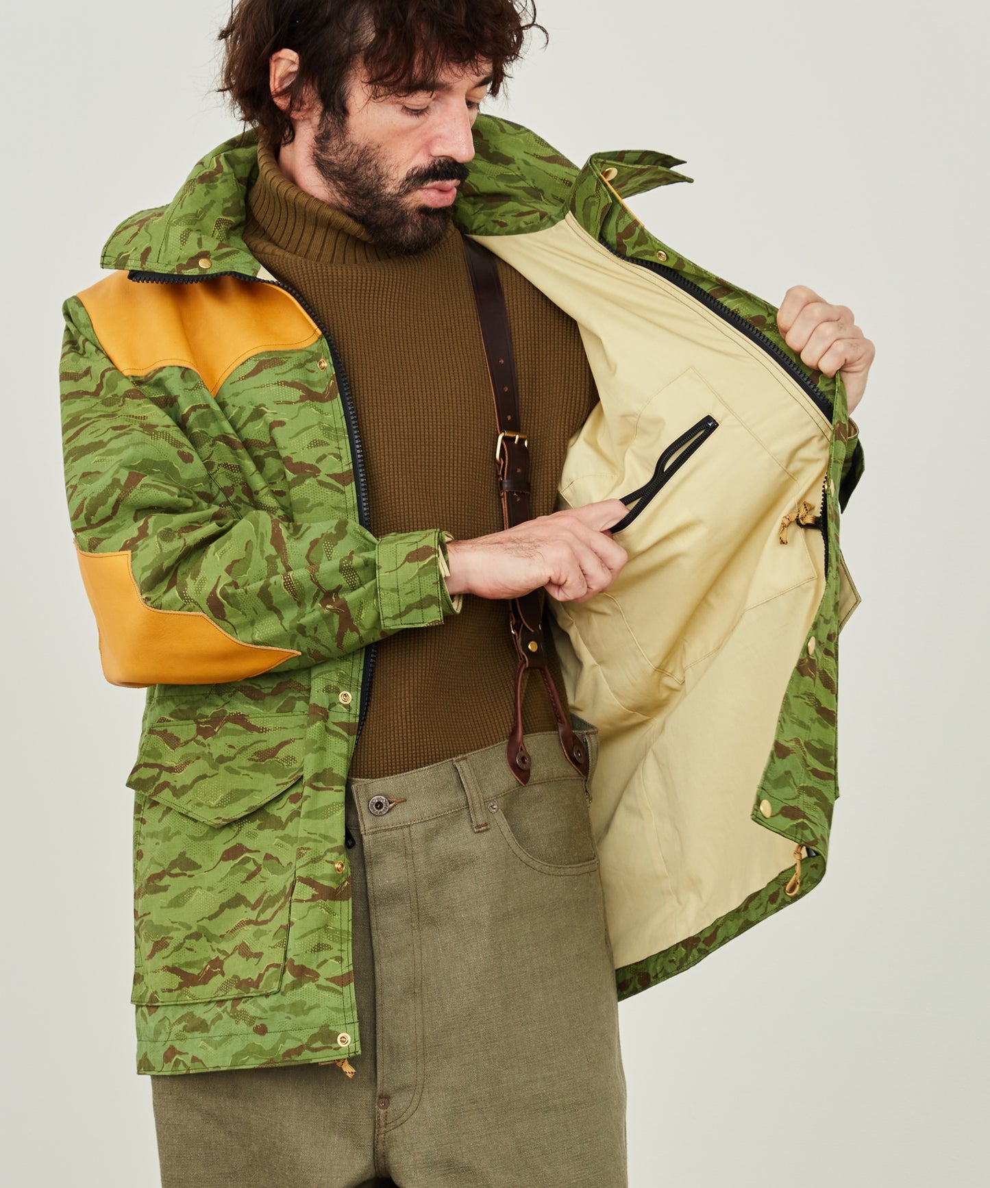 【 RMFC × Nigel Cabourn HERITAGE MP MOUNTAIN CAMO / GREEN