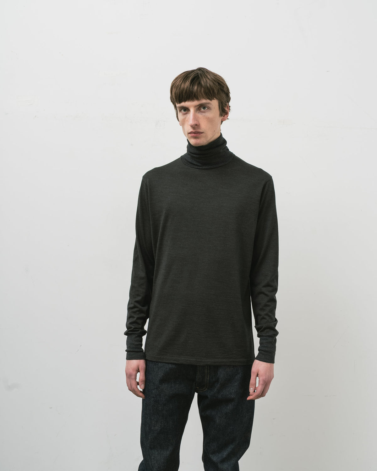 【 26FW 】 ANATOIMCA SFM TURTLE NECK TEE / CHARCOAL