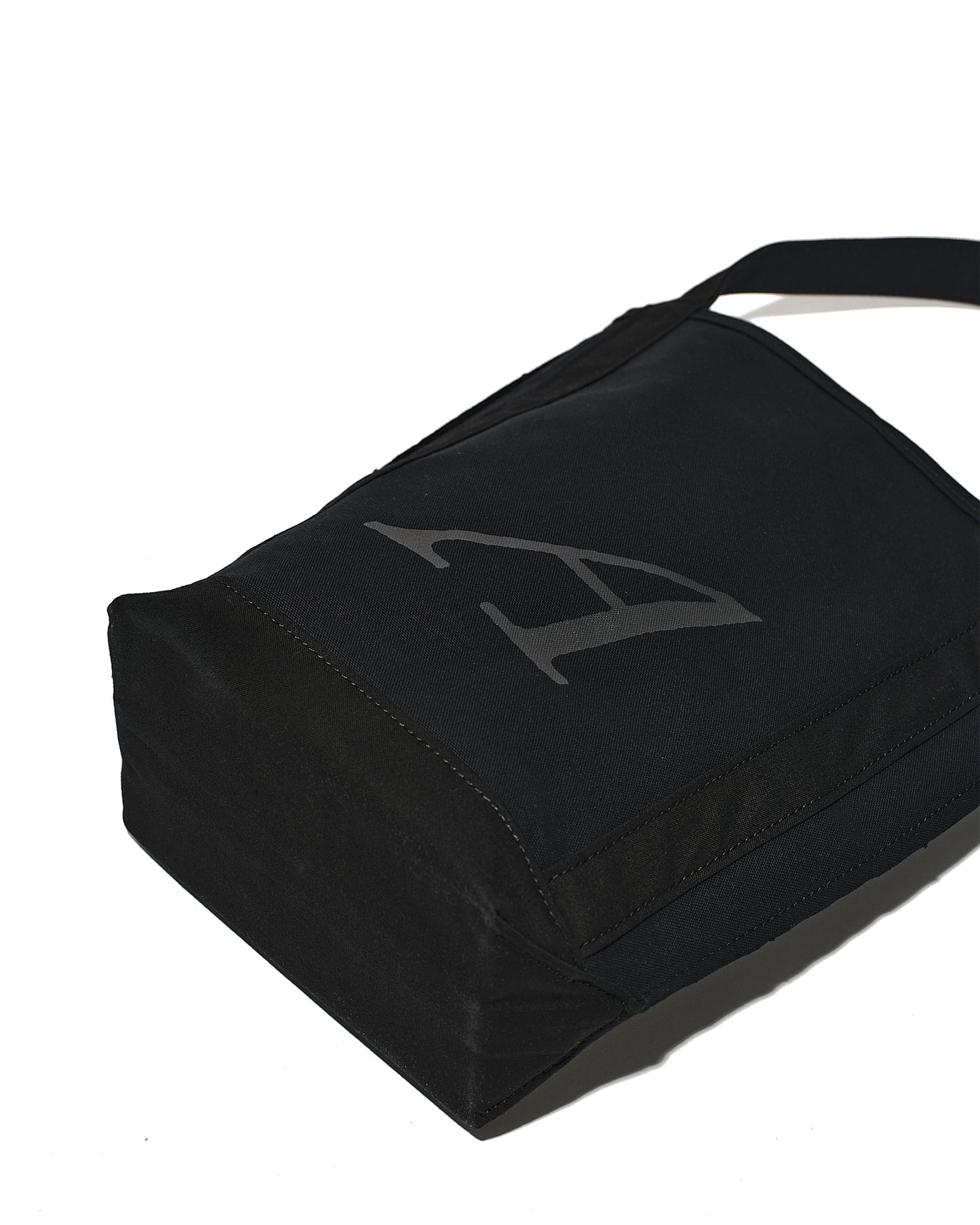 【 ANATOMICA by TEMBEA 】 BAGUETTE TOTE by TEMBEA / BLACK