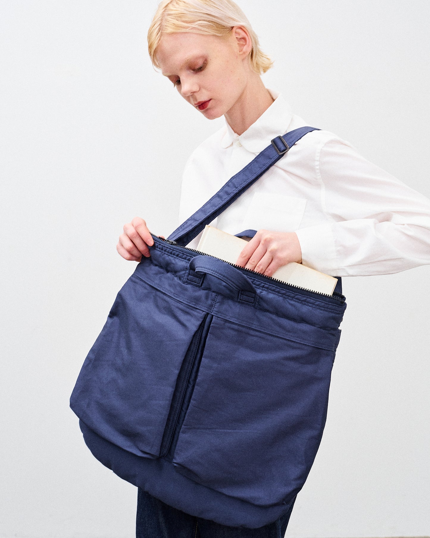 【 26SS 】ANATOMICA USAF HELMET BAG M / NAVY