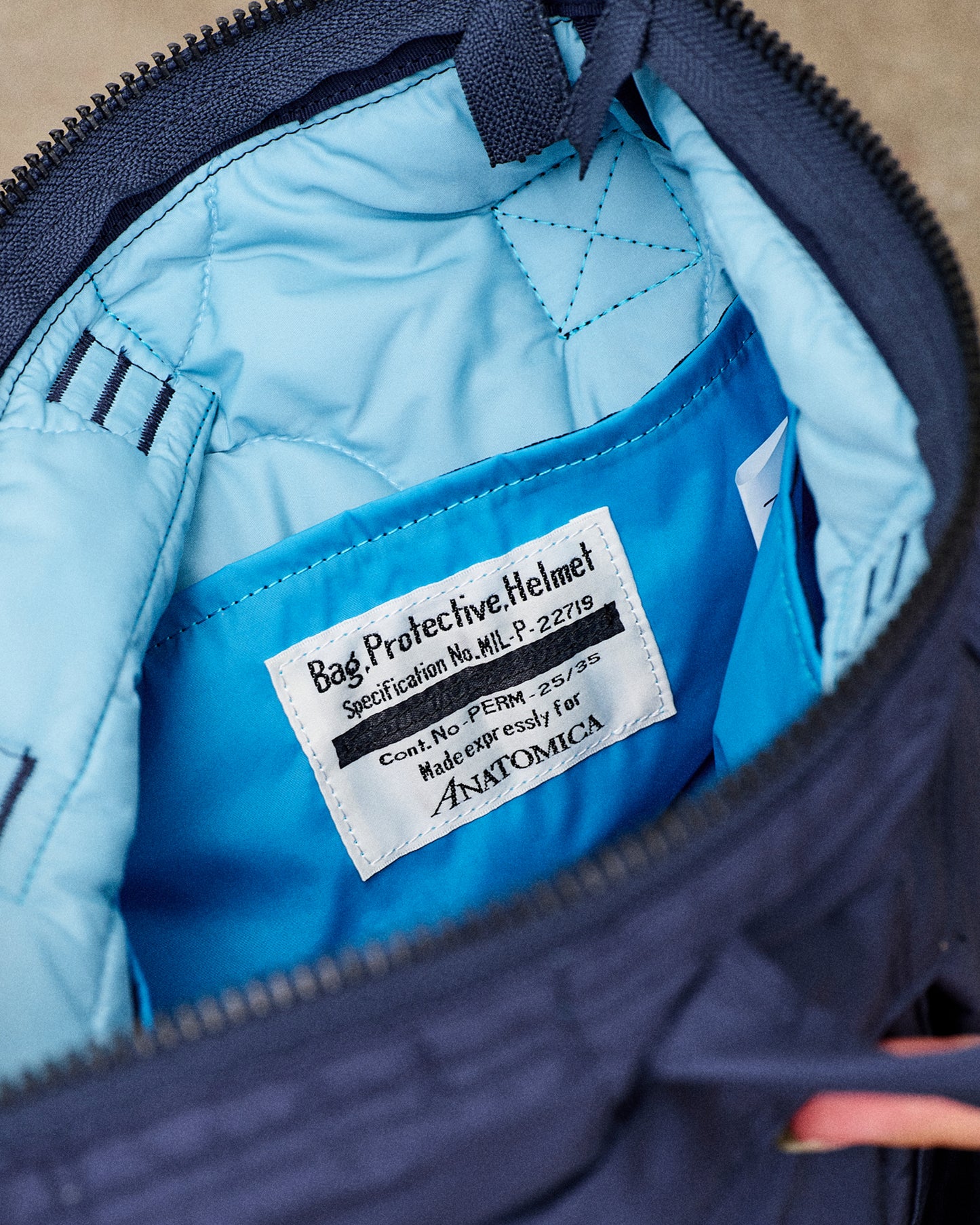 【 26SS 】ANATOMICA USAF HELMET BAG S / NAVY