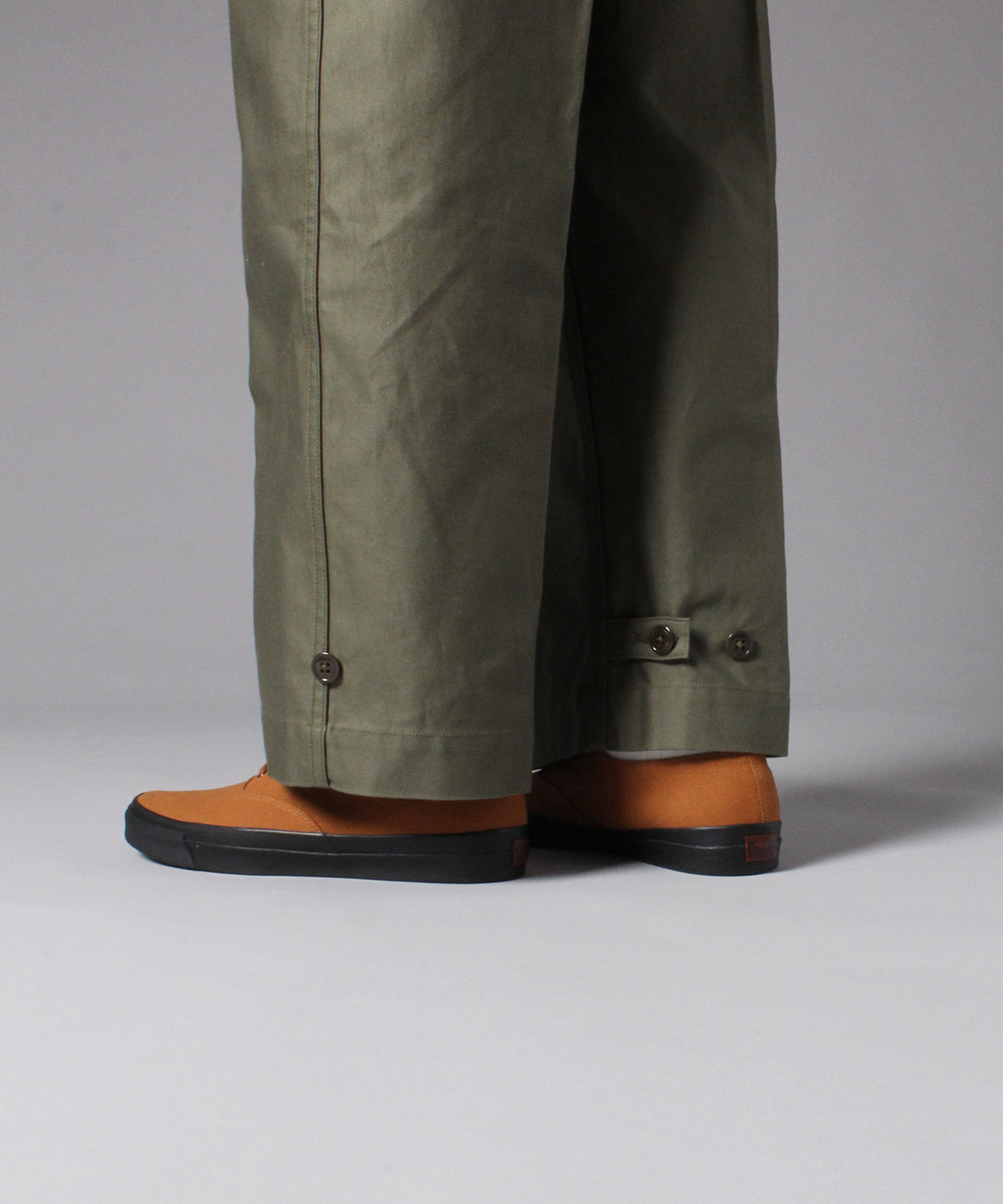 【 RESTOCK 】YANKSHIRE M1945 TROUSERS SATEEN / OLIVE